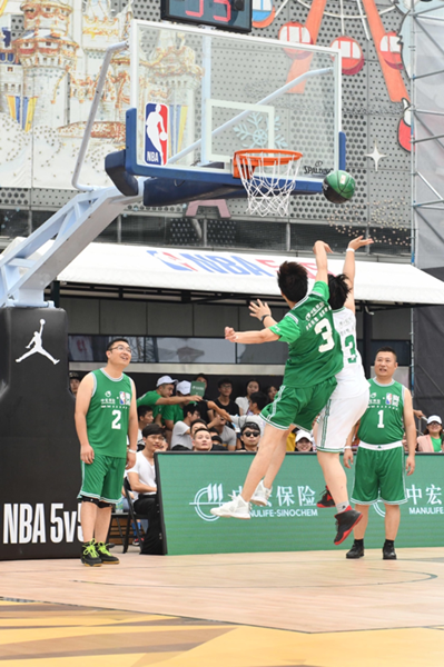 阵容中